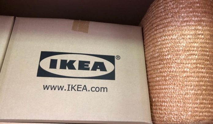 IKEAの段ボール